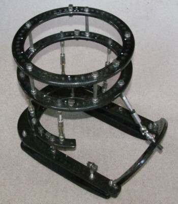 Stryker Hoffmann Externer fixator - ähnl. Ilizarov oder Taylor spatial frame