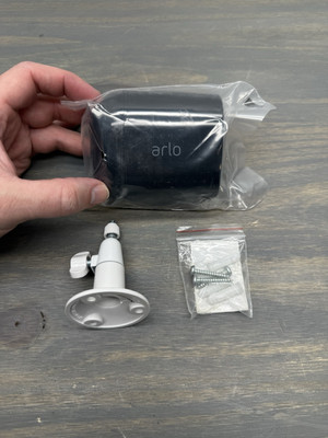 Arlo Essential Spotlight Full HD Wireless Indoor/Outdoor Camera Black Brand New!
