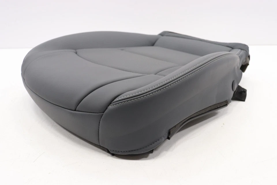 2022 - 2024 BUICK ENCLAVE FRONT LEFT SIDE SEAT LOWER CUSHION COVER OEM GRAY_HKE - Image 2 of 4