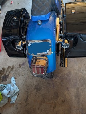 Darkin Large Quick Mount Painted Hard Saddlebags Harley Softail Low Rider S
