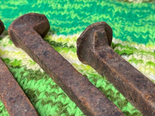 Antique Cast Iron Railroad Spikes Nails 6.5" Rustic Authentic Marked - Picture 9 of 11