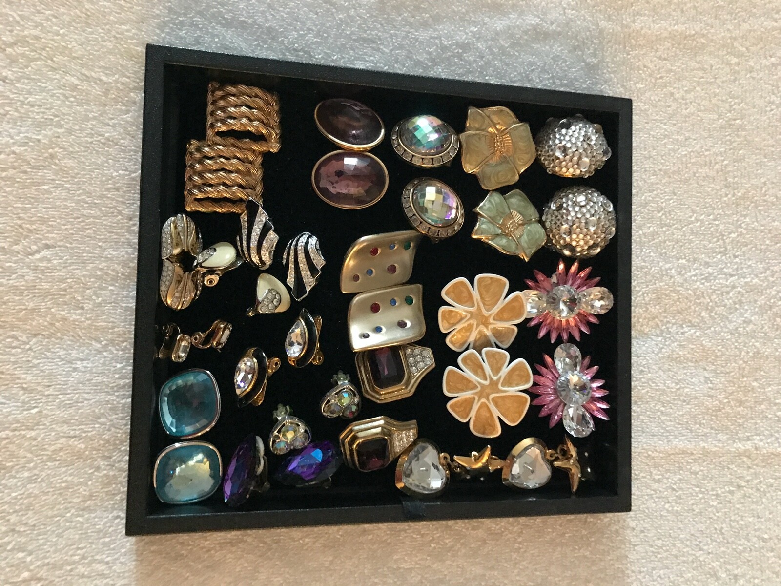 Foto 1 di 12