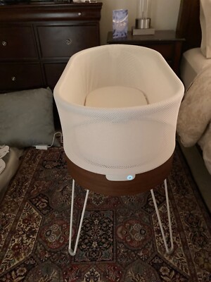 Happiest Baby Snoo Smart Sleeper Bassinet NEW 817720020085|