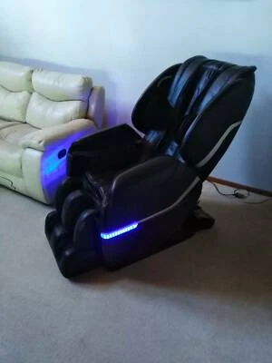 Iyume 850 Professional Massage Chair Bluetooth Heat