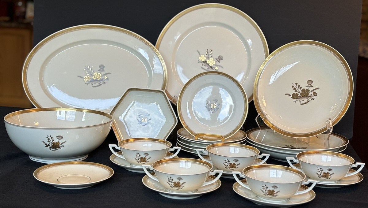 Royal Copenhagen Denmark Golden Clover Cream “Pick Your Piece”