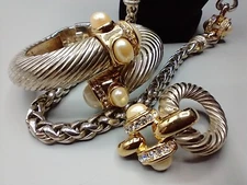 GIVENCHY 80s VINTAGE SILVER,PEARL GOLD CHAIN NECKLACE,BRACELET, CLIP EARRING SET