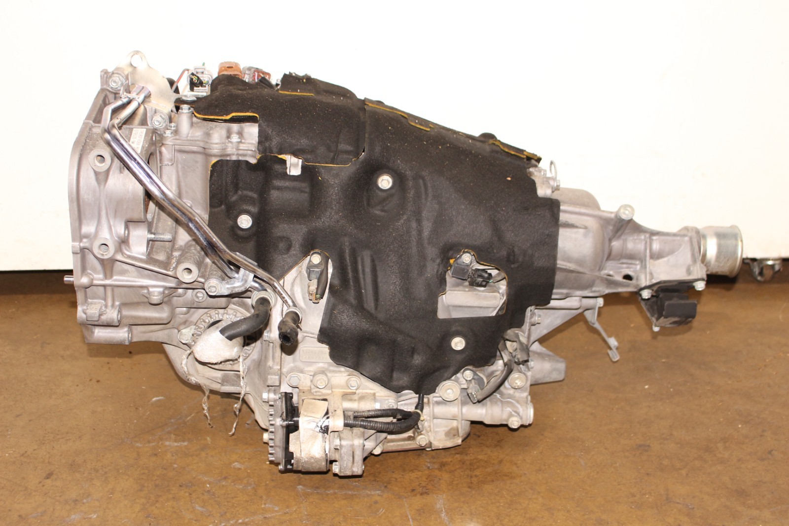 2013-2017 Subaru Legacy Automatic Transmission  CVT 2.5L JDM FB25