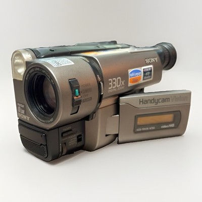 Sony Handycam Vision CCD-TRV36 NTSC Hi8 NightShot Camcorder WORKS Needs Battery