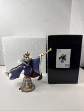 Disney Showcase Grand Jester The Queen Snow White 0117 of 3000 Rare With Box