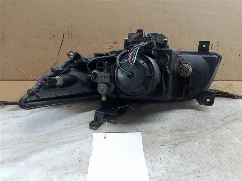 Infiniti FX35 2003-2005 lado derecho pasajero luz de cabeza oculta  Foto 3 de 4