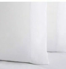 Simply Essential Truly Soft White Microfiber 3 pc. Full Size Sheet Set ( NEW )