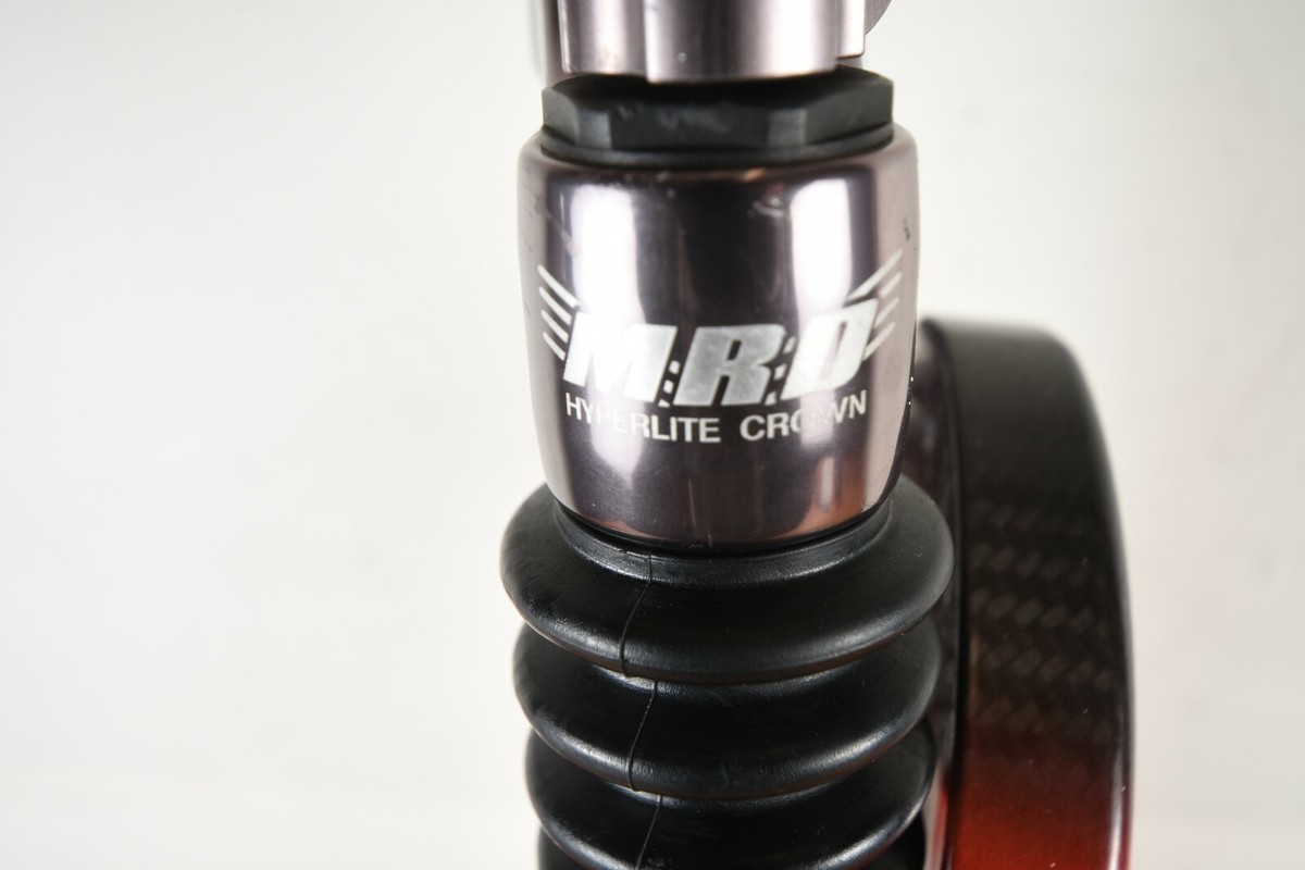 サスペンション MANITOU MARS SUPER Lightweight Manitou MARS Fork 1 1/8