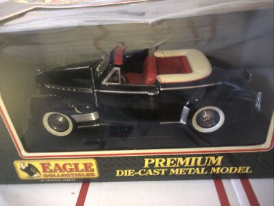 41 Chevyシボレー Deluxeデラックス Convコンバー 1/18 Universal