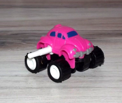 McDonald's Hot Wheels Mighty Minis VW Volkswagen Beetle Car Happy