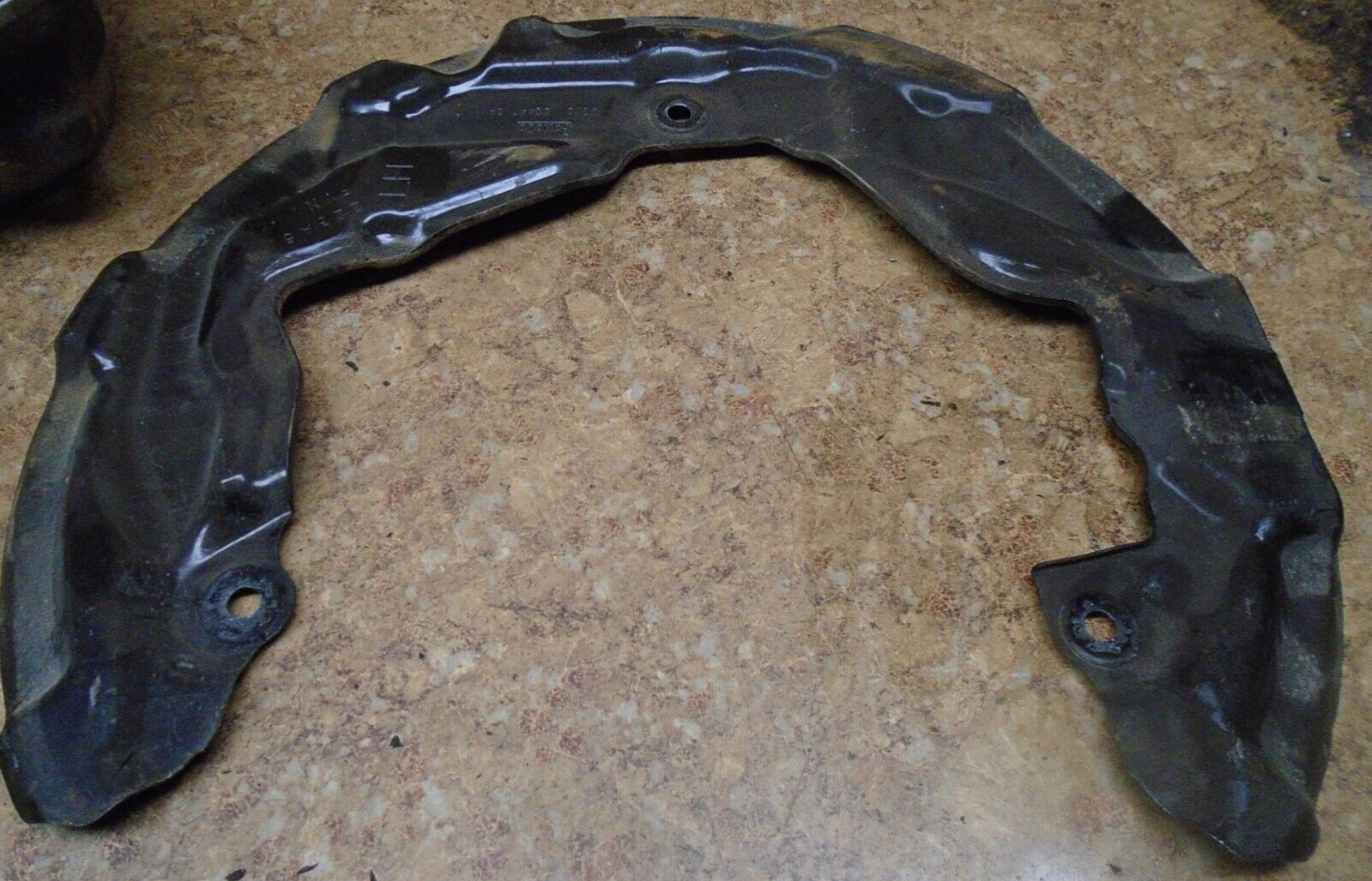 2016 Ford Fusion 2.5 1.5 L Front Disk Brake Rotor Wheel Rim Shroud Guard Cover