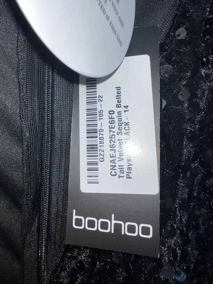¡NUEVO CON ETIQUETAS! - Mono de Juego Boohoo Manga Larga Alto Terciopelo Lentejuelas Cinturón Negro Talla US 10 Foto 4 de 4