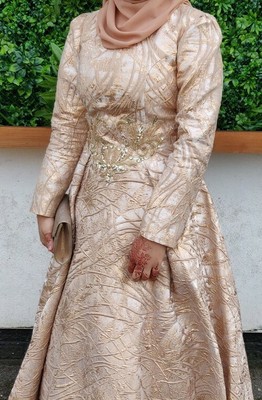 modanisa long dresses