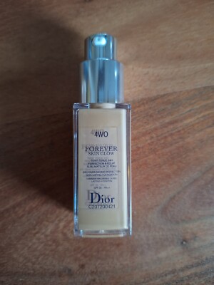 Dior Forever Skin Glow Foundation 4WO 20ml