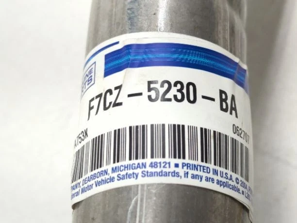 Nuevo silenciador original Ford Escort Tracer 1997-2002 original OEM sedán  Foto 2 de 4