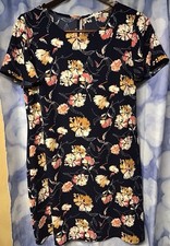 MAURICES WOMANS NAVY BLUE/FLORAL KNEE HIGH FLUTTER SLEEVES DRESS SZ MED