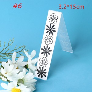 Pochoir métal GUIRLANDE DE ROSES outils gaufrage embossage scrapbooking