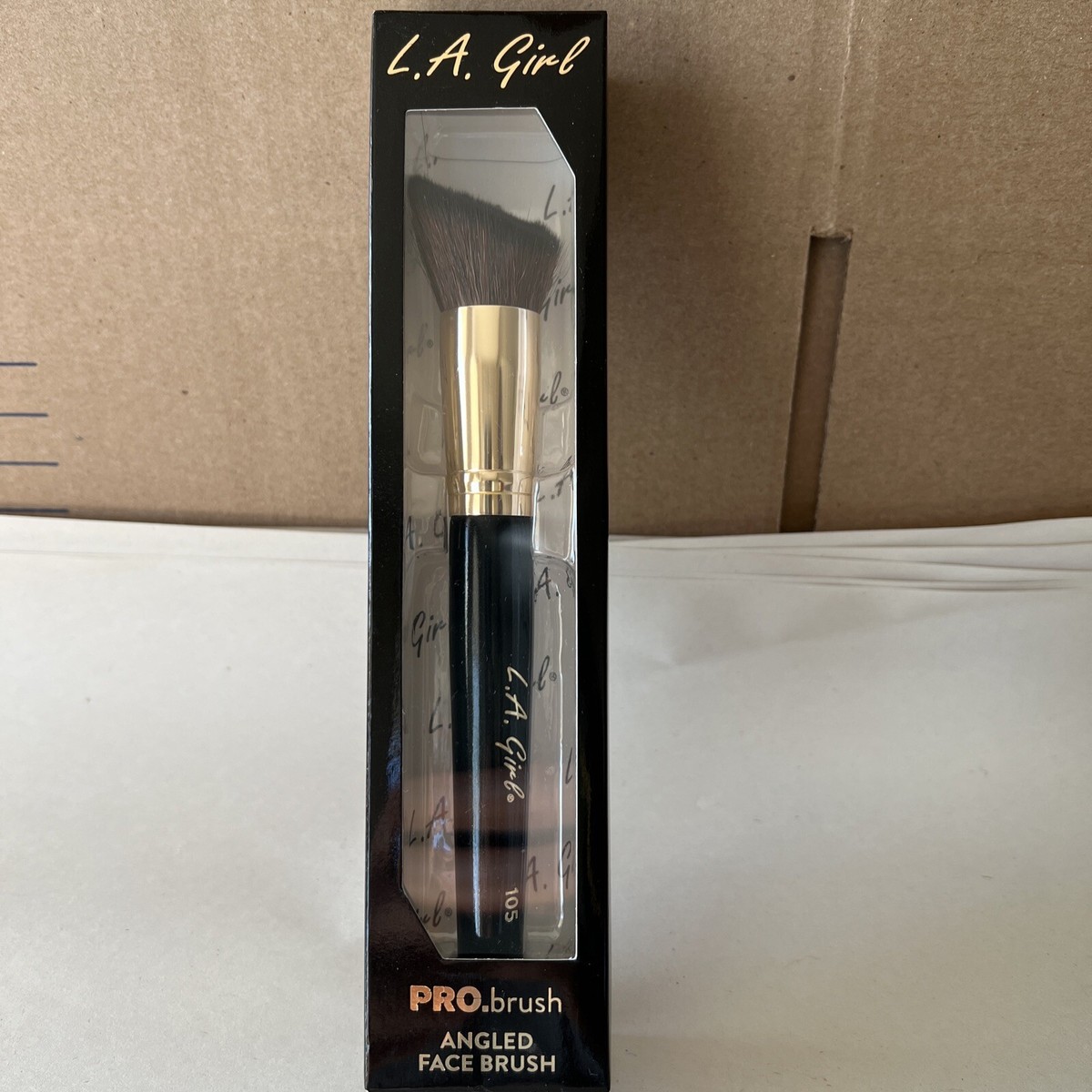 Girl Angled Face Brush