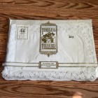 BATTENBERG 4  WHITE LACE PLACEMAT  (TIMELESS TREASURE)  4 NAPKINS