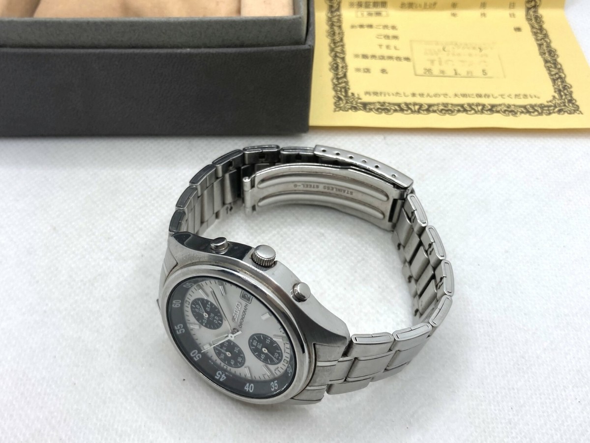 SEIKO　クロノグラフ　V657-7100 パンダ　38mm Seiko Chronograph Panda V657-7100 - King Collector