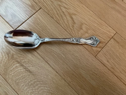 International sterling Edgewood serving spoon 8 5/8"