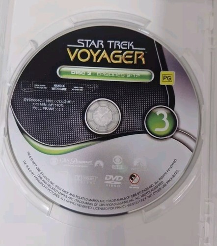 Star Trek Voyager Season 1 -2 & 4 TV Series - Picture 7 of 9