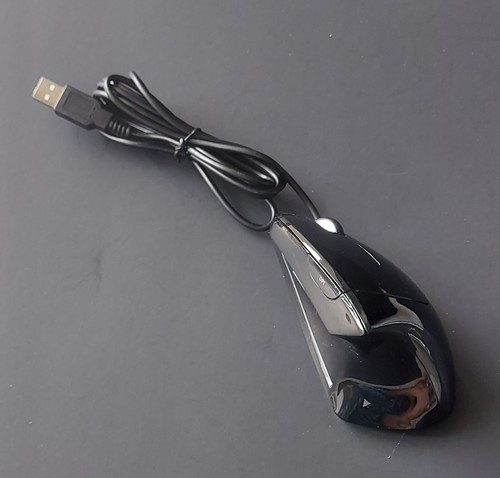Illuminated Vertical Ergonomic Mouse - Adesso iMouse E1 - Picture 10 of 11