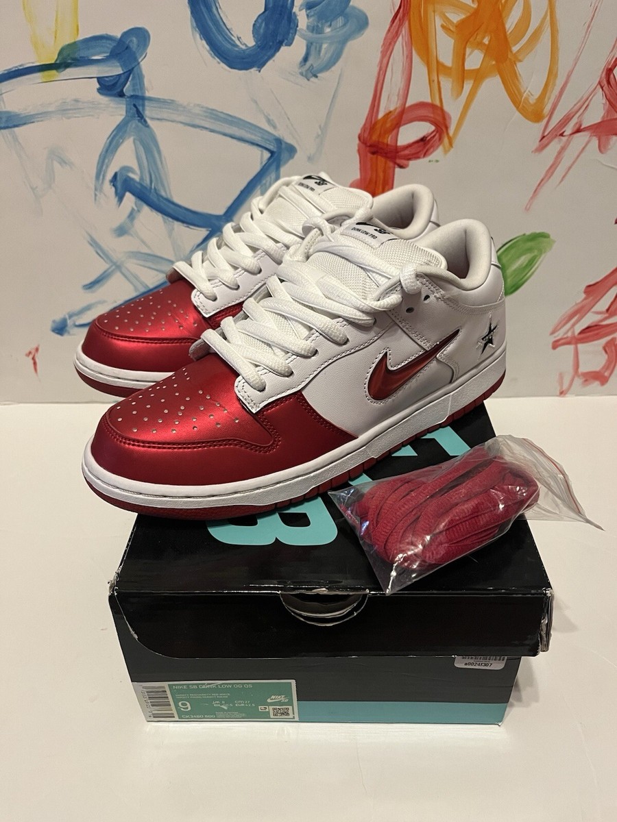 Men's Nike SB Dunk Low Supreme Jewel Swoosh Red CK3480-600 Men's Nike SB Dunk Low Supreme Jewel Swoosh Red CK3480-600