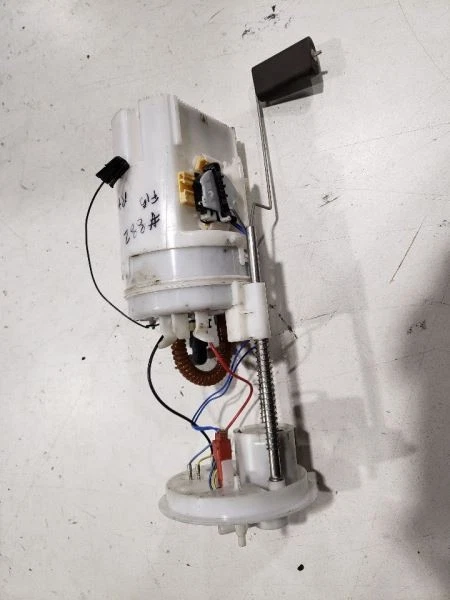 2014 BMW X5 F15 3.0L Turbo - Fuel Pump Assembly Level Sensor Float OEM - Image 2 of 4