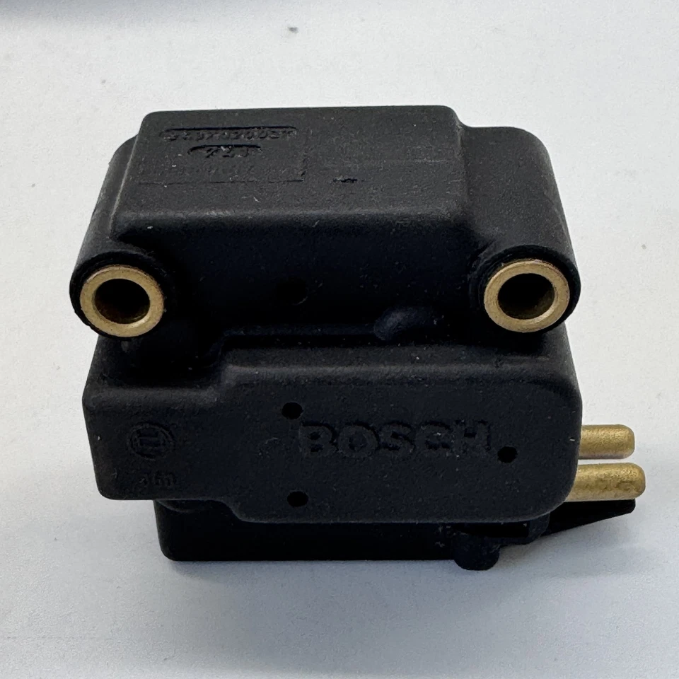 Válvula de inyección de combustible EHA para Mercedes 190E 260E 300E 300TE 300SE F026T03002 Foto 2 de 4