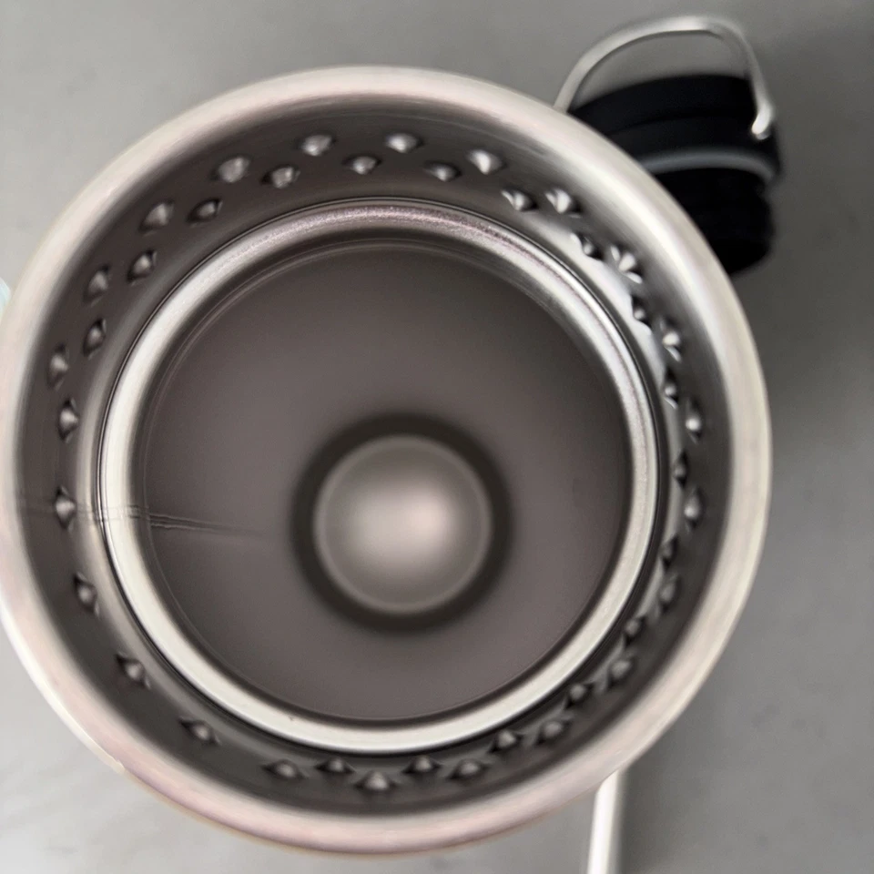 Klean Kanteen 20 oz botella aislada de acero inoxidable dorada Foto 4 de 4