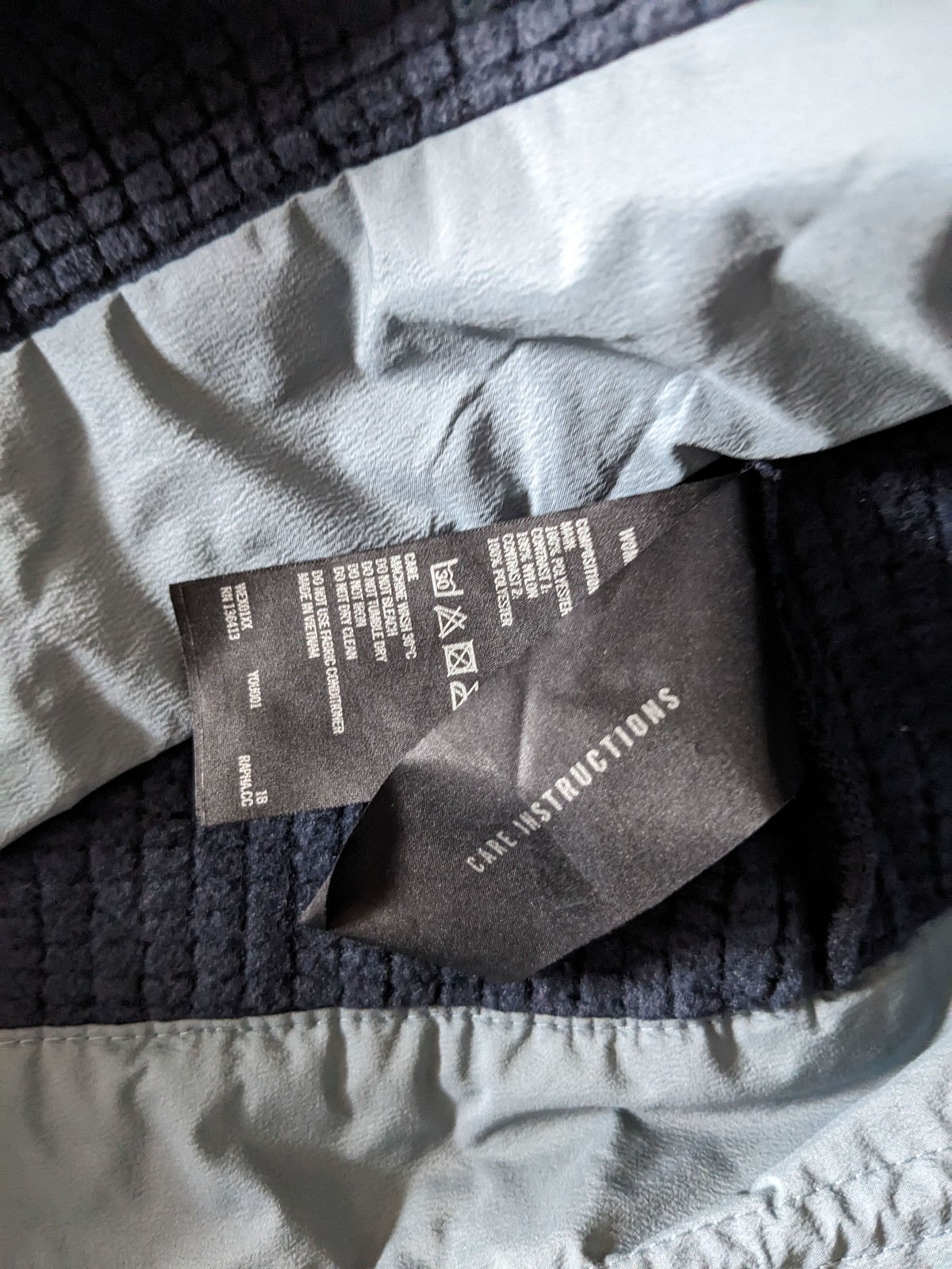 Rapha - Explore Technical Pullover Fleece Jersey … - image 12