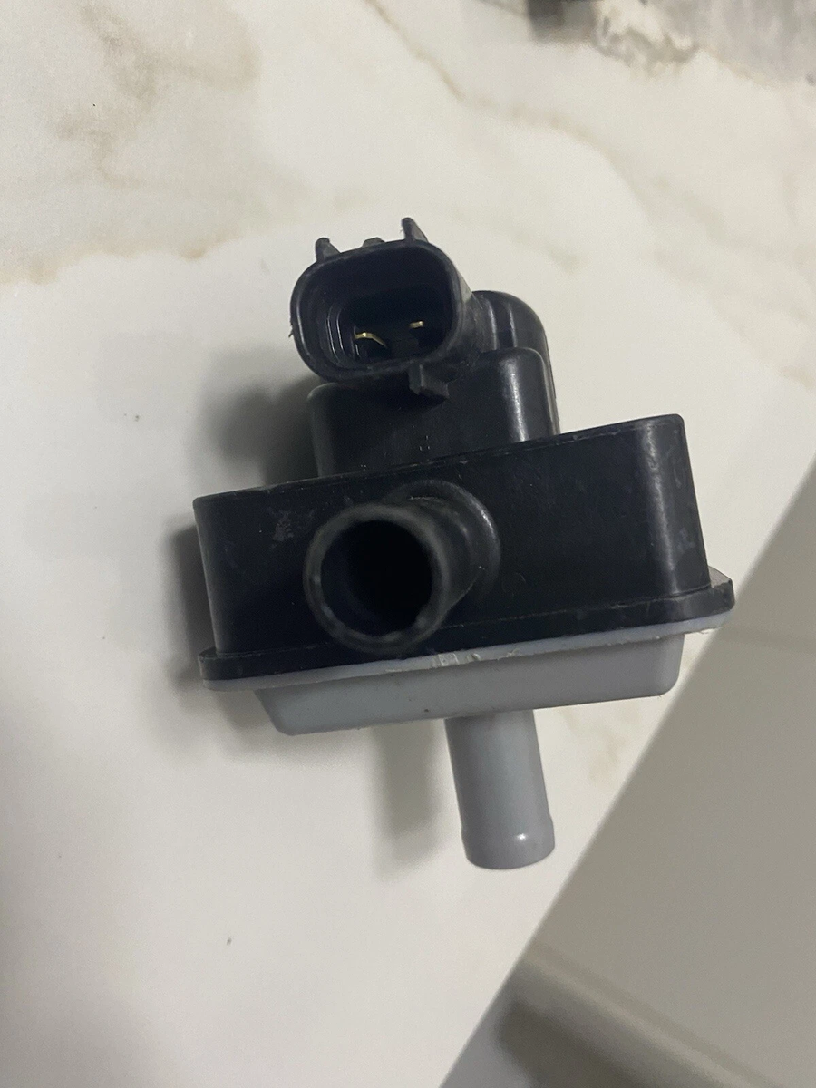 OEM Vacuum Switching Valve 25860‑37060 for 2014–2022 Toyota