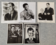 5 Press Photos 8 x 10 B&W Comics Newhart-VanDyke-Crane-Cosby-Smothers Bros