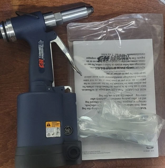 Campbell Hausfeld Air Powered Pop Rivet Gun with Nose Pieces TL053900