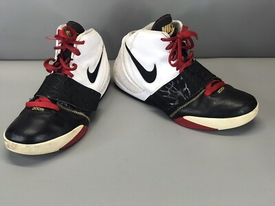 Nike Zoom Flight Dunk Hoop Basketball Shoes. 324917-101 Size  display picture 1