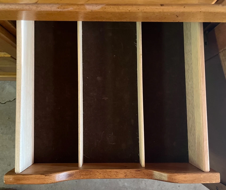 Gabinete Credenza/Hutch para comedor Foto 4 de 4