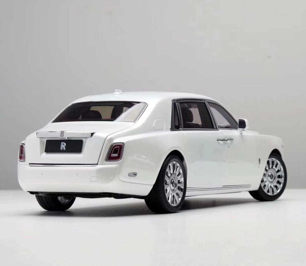 1/18 ROLLS ROYCE PHANTOM Ⅷ 1/18 Rolls-Royce Phantom Diecast Vehicle Model Car Toy