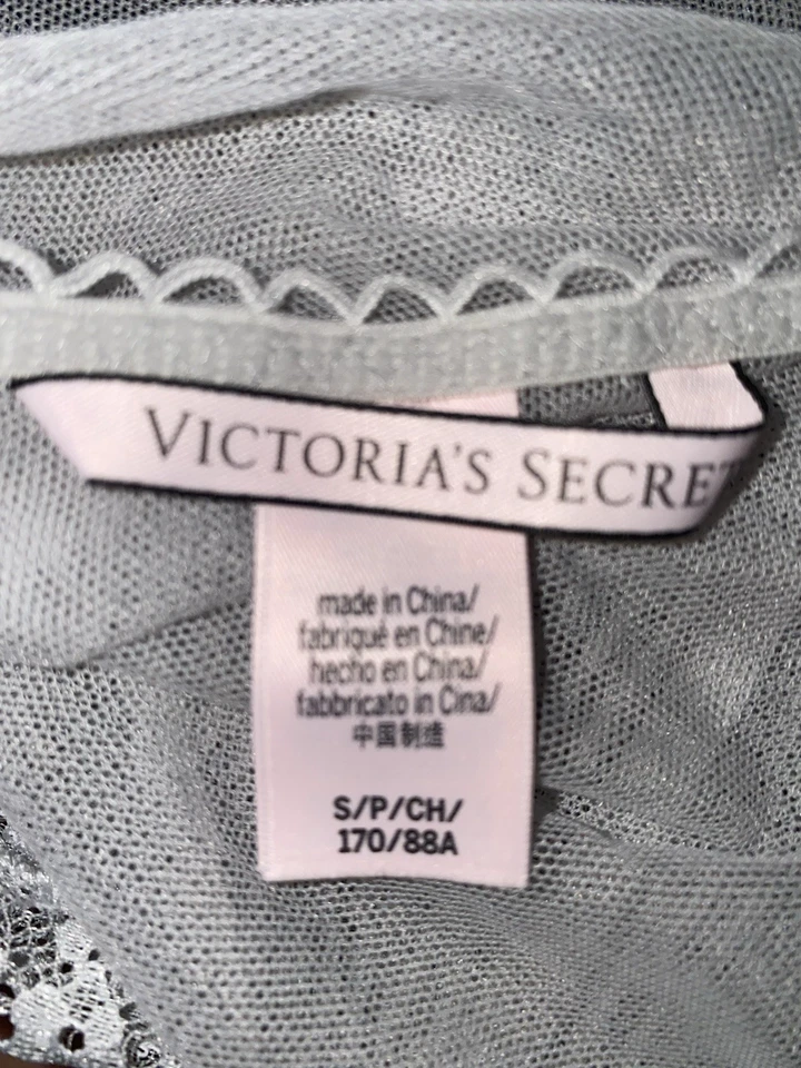 Top Babydoll Coqueta Kawaii Y2k Victoria’s Secret Talla S Para Mujer Gris Floral Encaje Foto 3 de 3