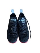Nike / Black, Red, White / LeBron 16 Mid Bred / Boys Size 4Y Sneakers Youth