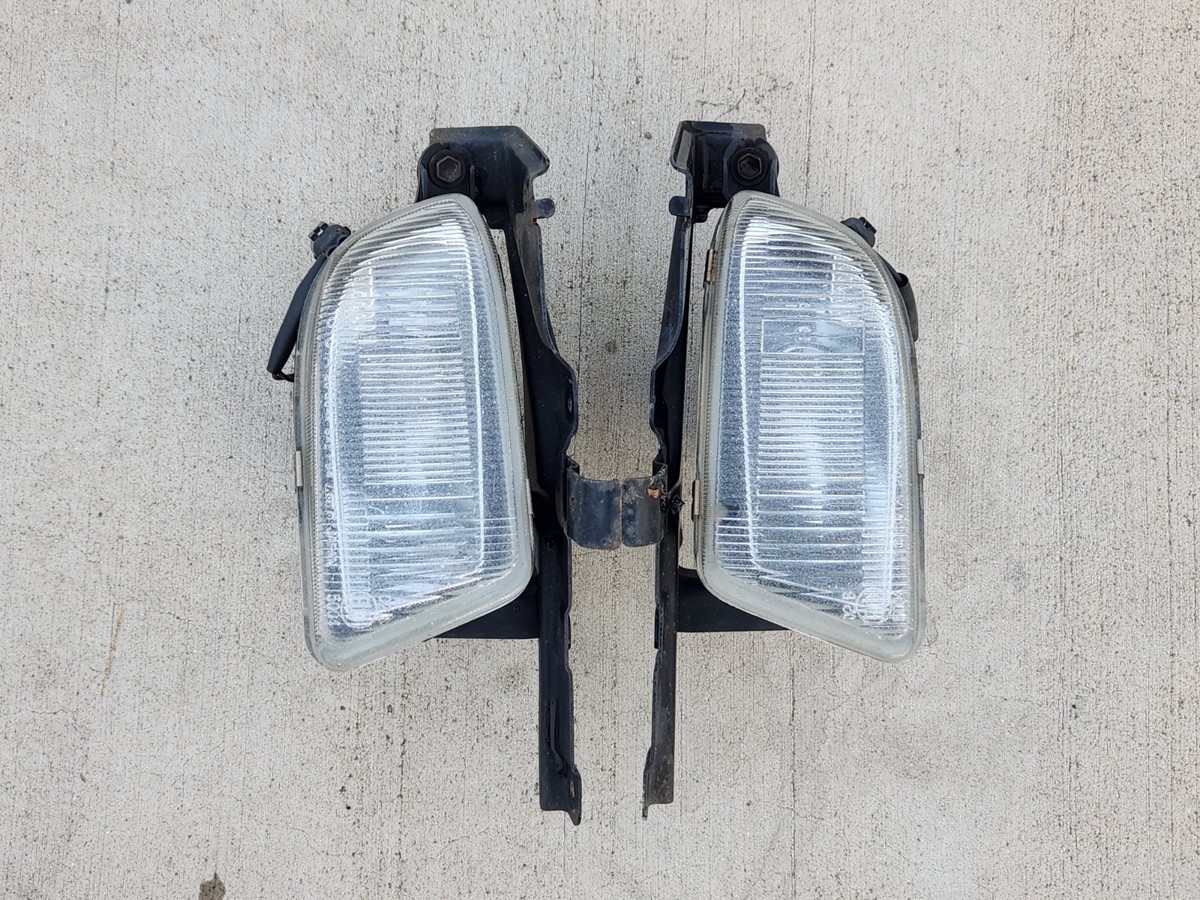 94 95 96 97 98 Toyota CELICA GT Hatchback Fog Lights with Brackets