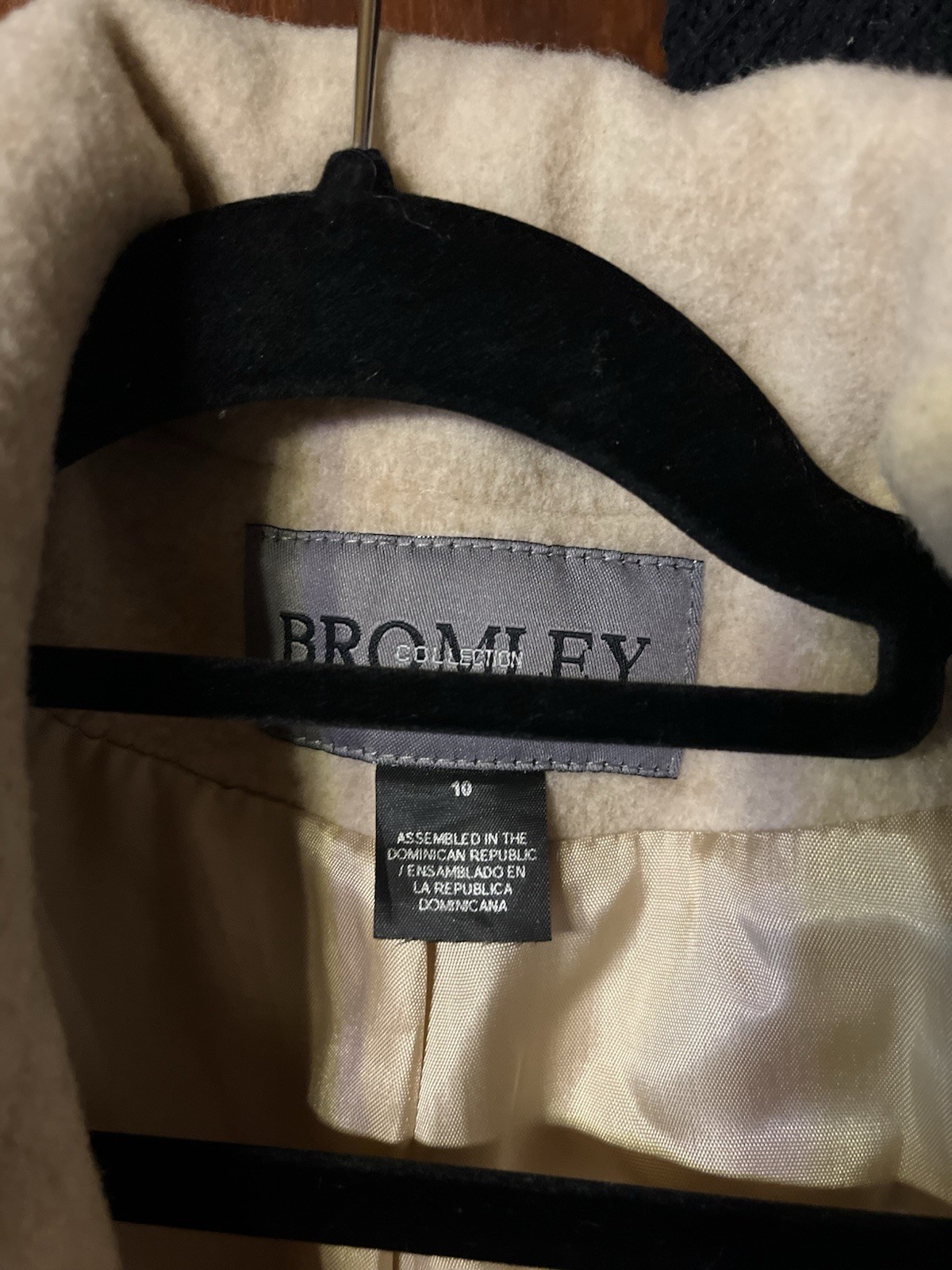 Bromley Collared Button Pockets Lined Beige Mid-L… - image 2