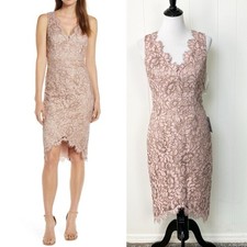 Women's Eliza J Tulip Hem Lace Cocktail Dress Dusty Pink Blush Size 6 NWT