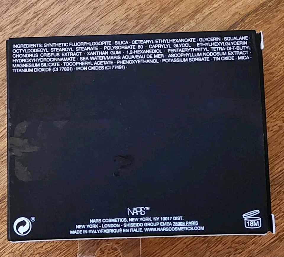 NARS Light Reflecting Pressed Setting Powder TRANSLUCENT CRYSTAL - Full Size - Image 3 of 4