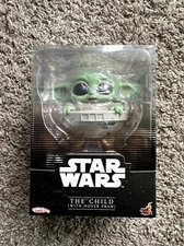 The Child With Hover Pram Cosbaby Bobble-Head Figure by Hot Toys – Star Wars