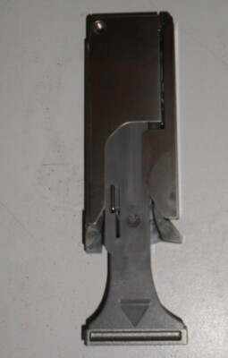 7C394   Dell Inspiron/Latitude D Series Optical Drive Eject Latch